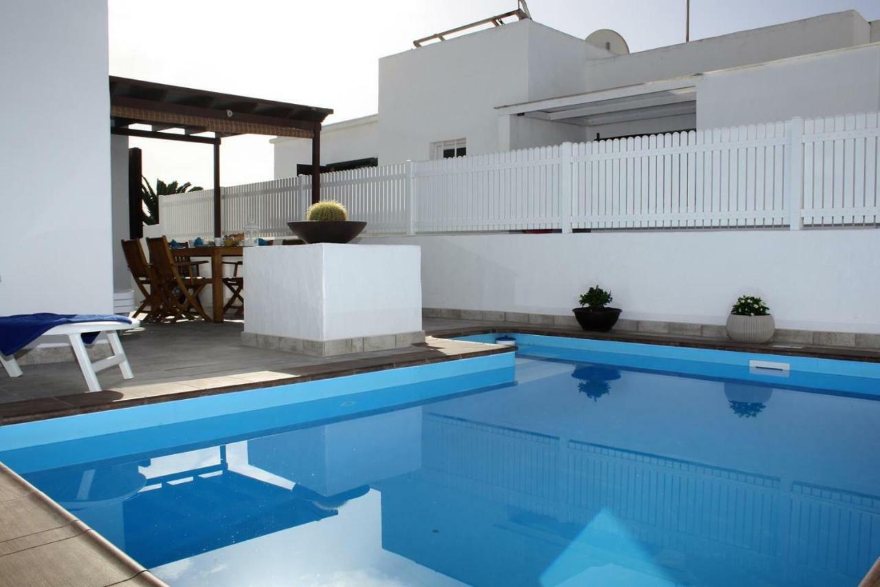 Villa Corona Roses Puerto del Carmen  Extérieur photo